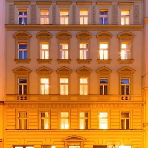 Апартаменты S42, Прага