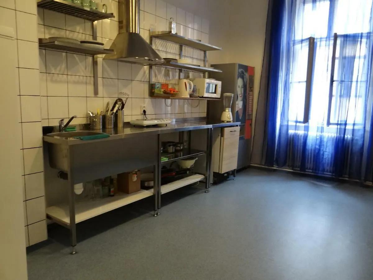Sokolska Youth Hostel Prague